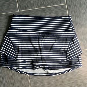 Athleta stripe skort. Super cute. Size small.